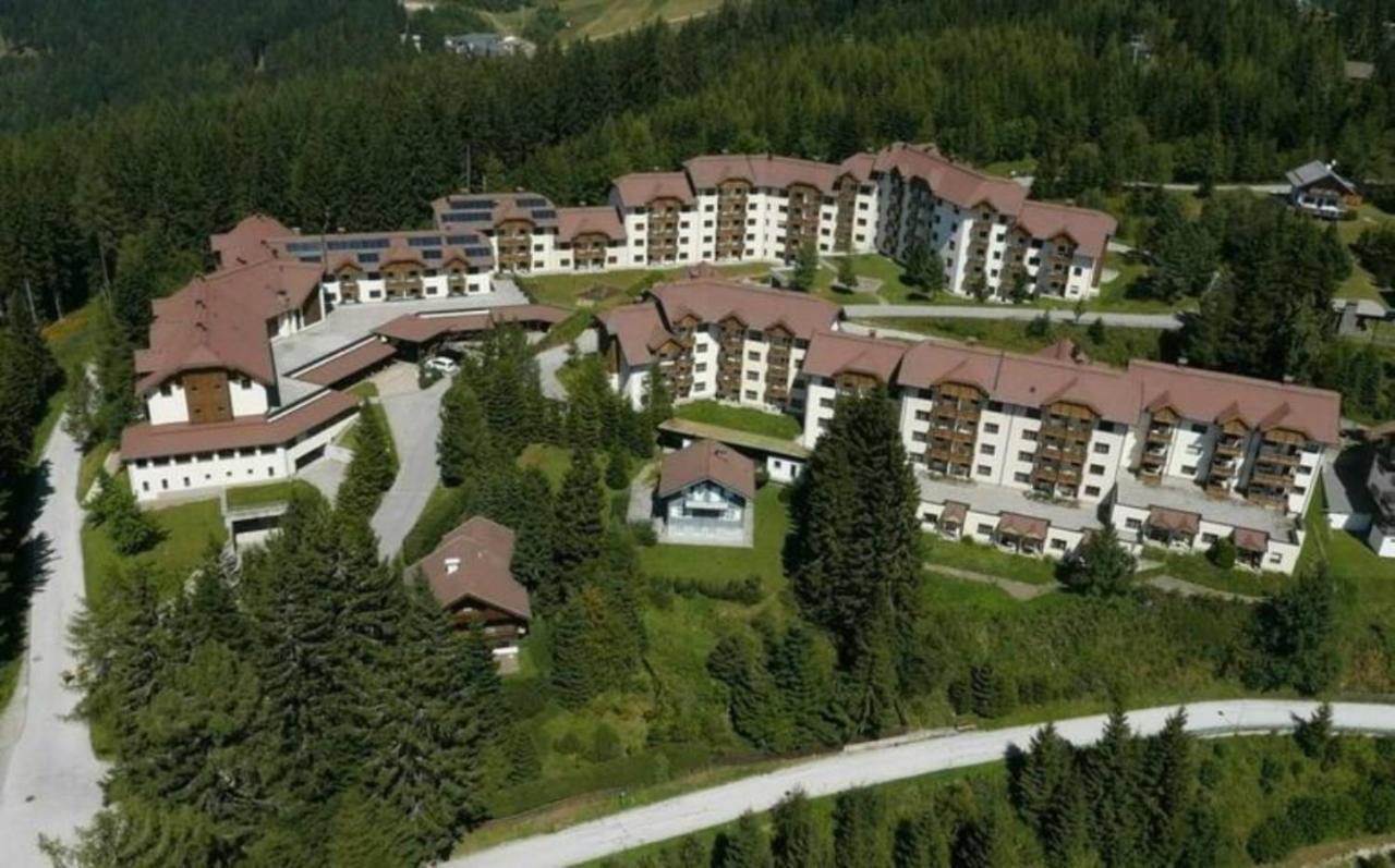 Ferienapartment Kanzelhoehe An Der Skipiste Kanzelhohe Buitenkant foto